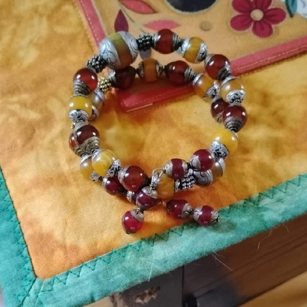 🎃Handcrafted Vintage Tibetan Beaded Bracelet with Silver Accents🎃